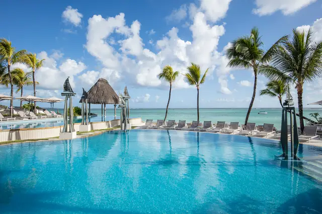 Ambre, A Sunlife Resort