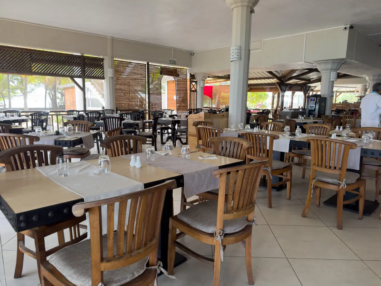 Le Peninsula Bay Beach Resort & Spa photo 3