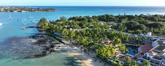 Mauricia Beachcomber Resort & Spa photo 4